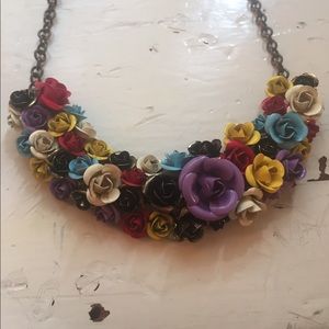 Multicolor Metal Rose Necklace